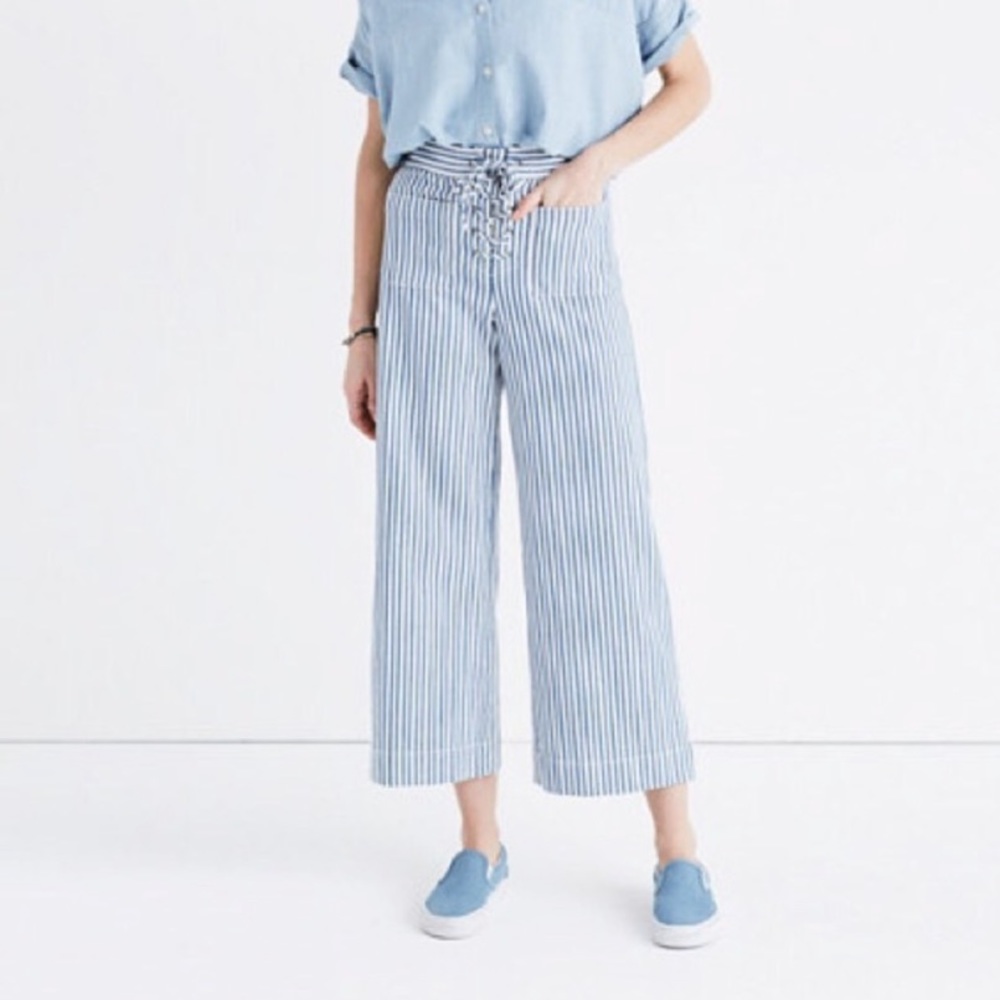 Women’s Madewell Railroad striped lace up crops.